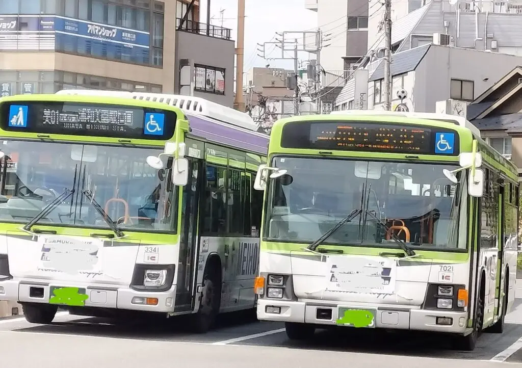国際興業バス